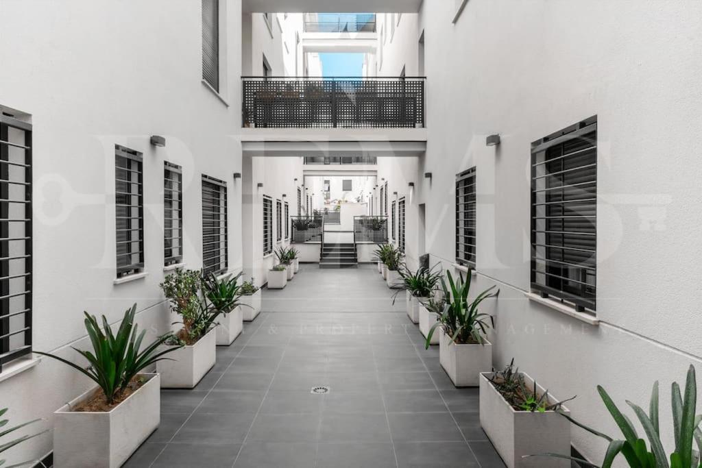 מאלגה Inviting Apartment In The Center By Rems מראה חיצוני תמונה