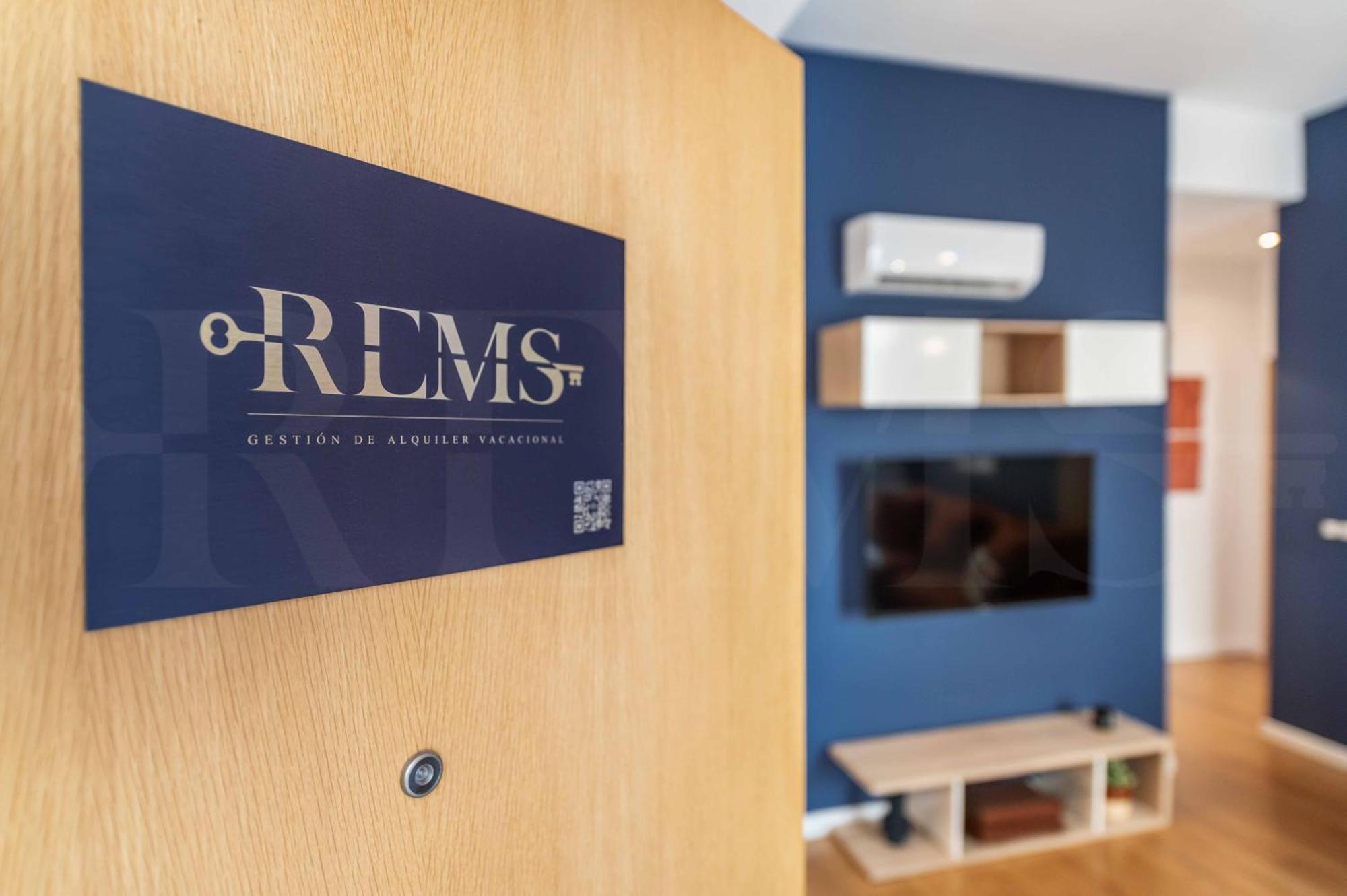 מאלגה Inviting Apartment In The Center By Rems מראה חיצוני תמונה